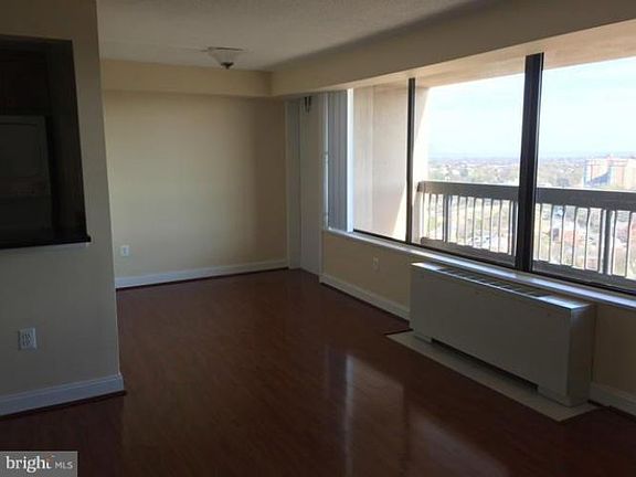 2nd image of 3705 S George Mason Dr APT 1508S
