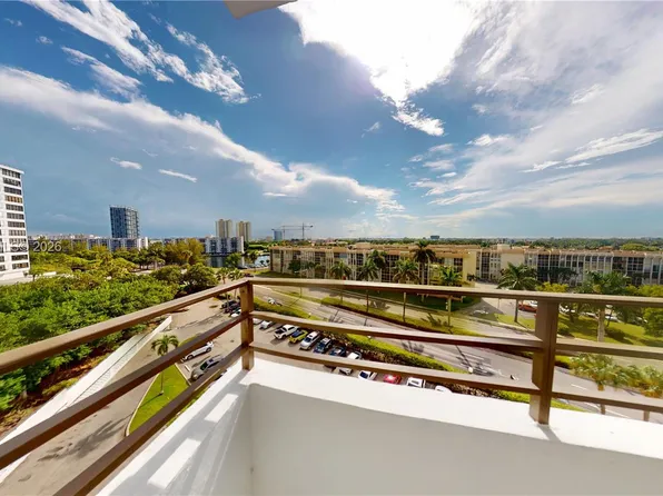 600 Three Islands Blvd APT 607, Hallandale Beach, FL 33009