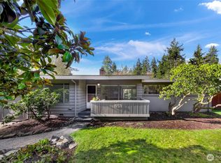 553 N 185th Pl, Shoreline, WA 98133