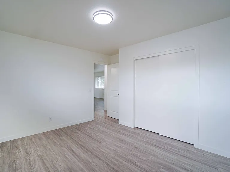 324 Mountain View Ave — Photo 5