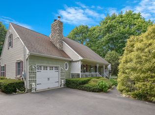 18 Bernstein Blvd, Center Moriches, NY 11934