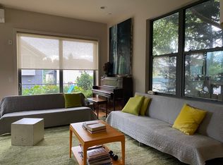 216 26th Ave E #B, Seattle, WA 98112