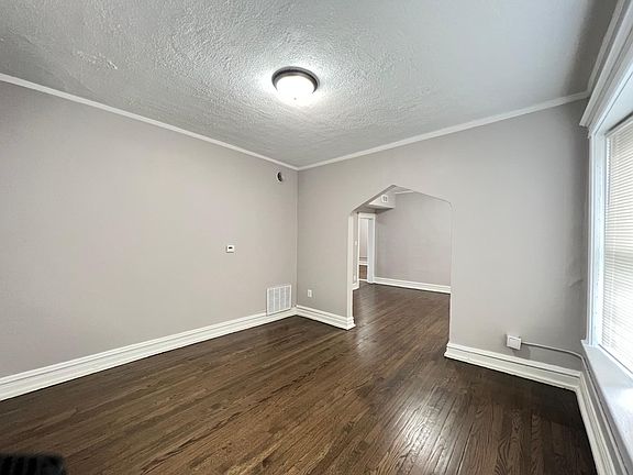 5th image of 7801 S Marquette Ave #2W