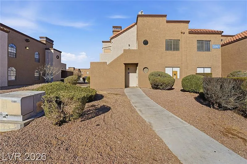2982 Juniper Hills Blvd #202