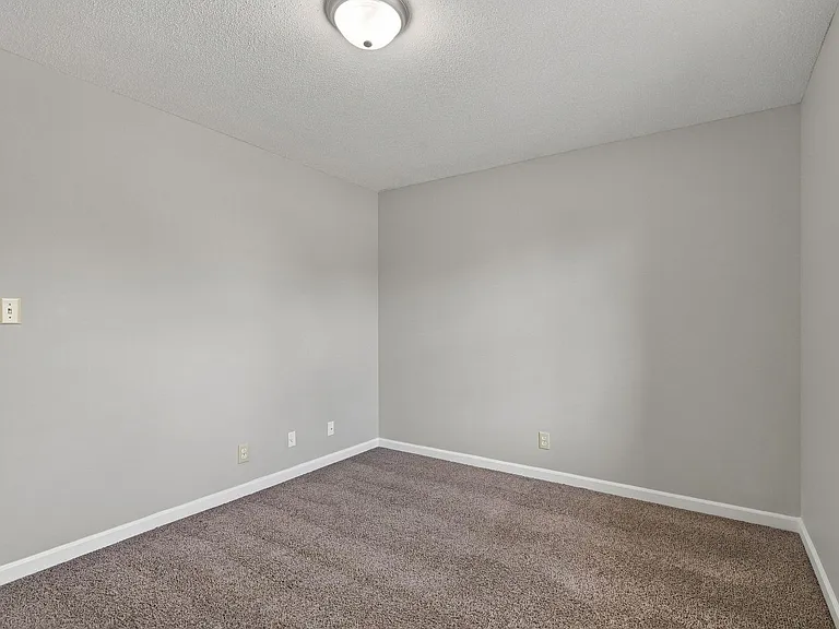 Tower Dr - 3264 — Photo 19