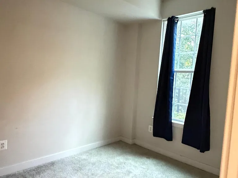 4812 Crest View Dr — Photo 9
