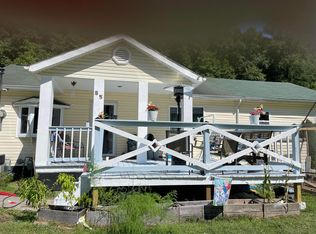 85 Polo St, Lizemores, WV 25125