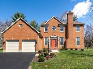 3766 Chimney Hill Dr, Cincinnati, OH 45241