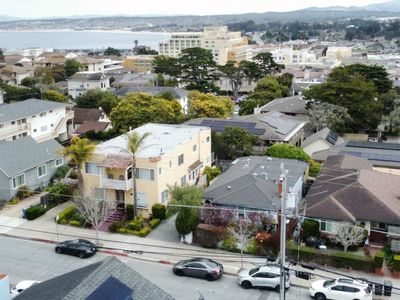 Larkin St, Monterey, CA, 93940
