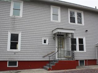 38 Roanoke St, Providence, RI 02909