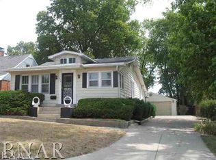 622 S Center St, Clinton, IL 61727