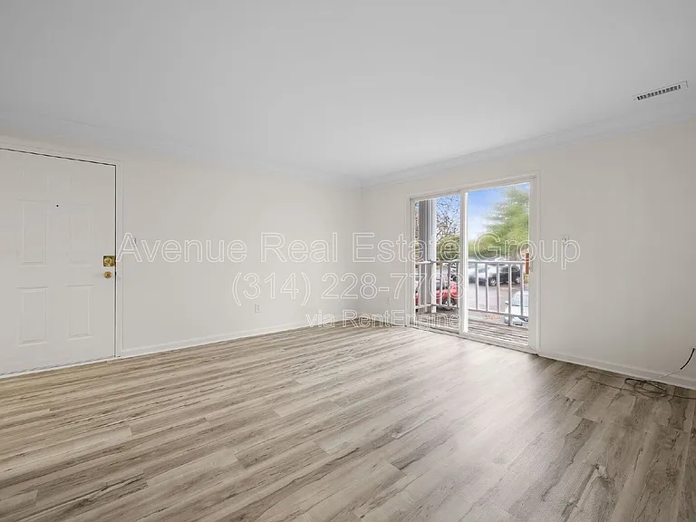 12800 Portulaca Dr #F — Photo 11