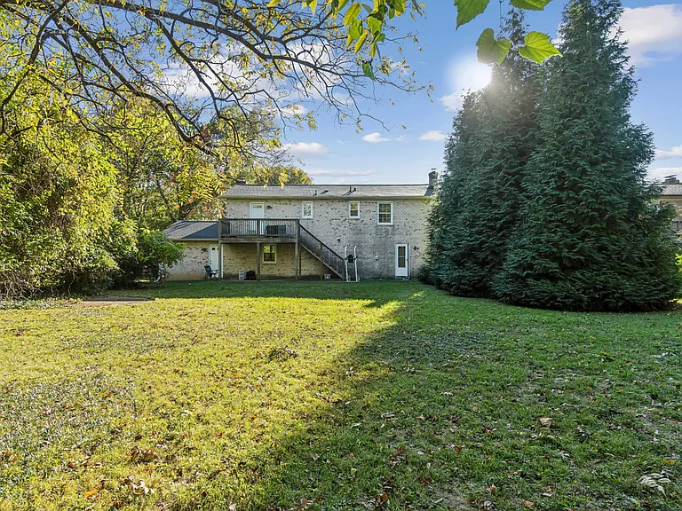 7404 Dartmouth Ave — Photo 8