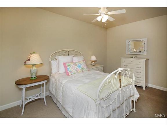 4th image of 2628 McKnight Crossing Ct