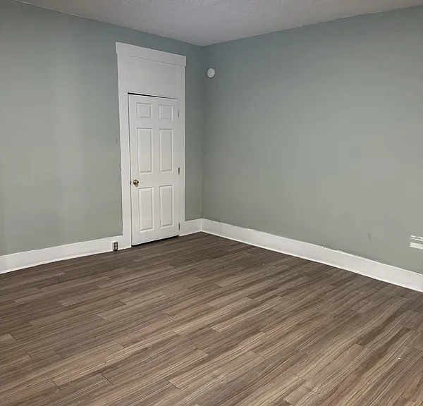 702 W Columbia St #2 — Photo 13