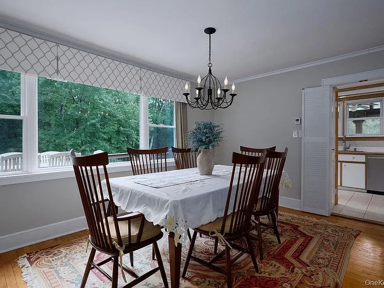116 School House Ln — Photo 15
