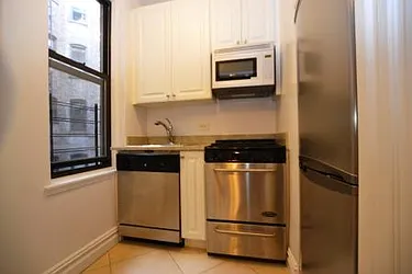 Rented by City Connections Realty