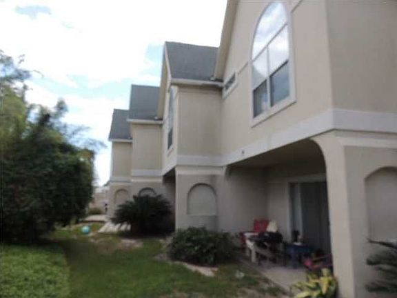 5th image of 235 Pelican Pl Unit 18