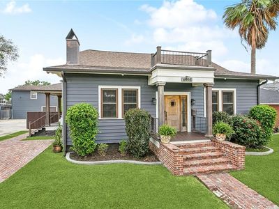 6944 Pontchartrain Blvd, New Orleans, LA, 70124