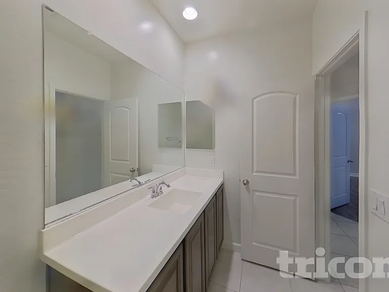41287 W Hensley Way — Photo 11