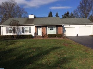 1406 Old York Rd, Robbinsville, NJ 08691