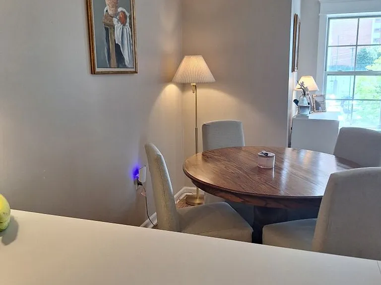 1636 Queen Anne Way — Photo 2