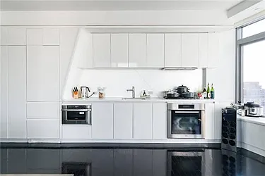 Rented by Platinvm Property Group New York