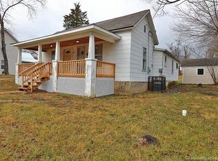 300 Hampton Ave, Park Hills, MO 63601