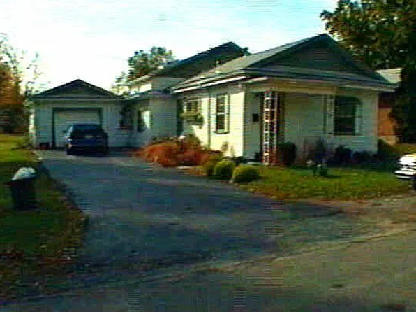 411 Ertel Ave, Lima, OH 45801