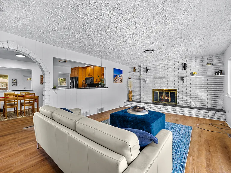 4020 Wall Ave — Photo 17