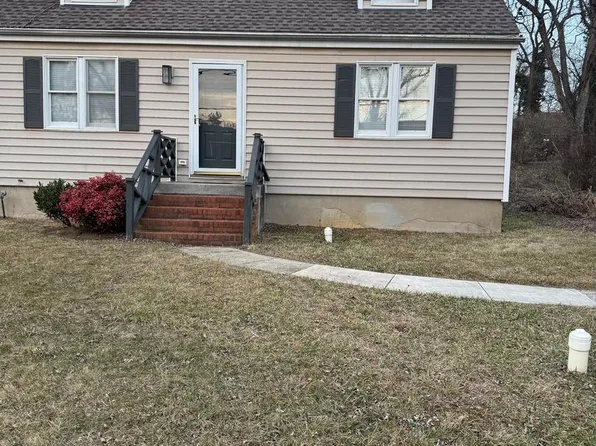 212 Lincoln Ave, Lutherville Timonium, MD 21093