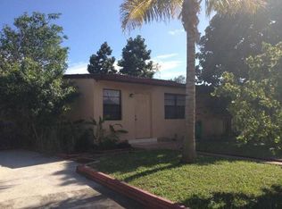 3621 SW 46th Ave, Hollywood, FL 33023