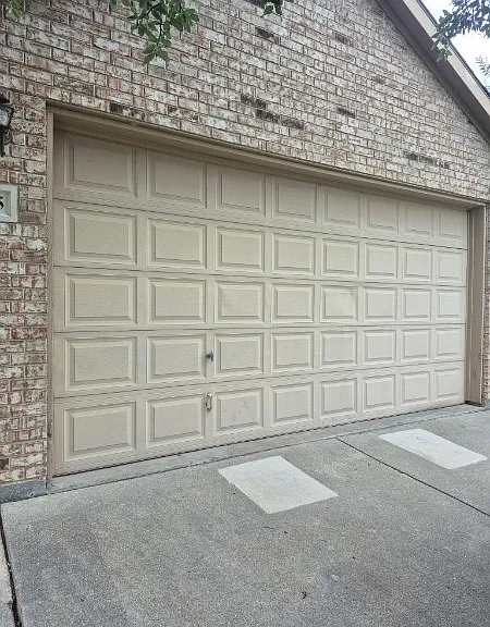 7205 Hogan Dr — Photo 3
