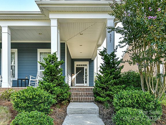 5th image of 357 Montibello Dr