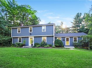 5 Birch Rd, West Simsbury, CT 06092
