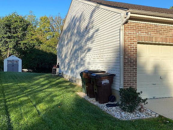 5th image of 10204 Scarletoak Dr