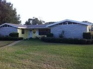 2701 N Sherwood Dr, Titusville, FL 32796