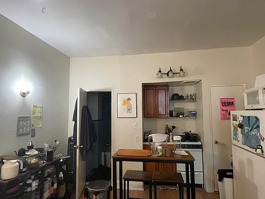 Rented by Candid Listings LLC | media 13