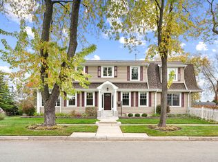 301 Grand Blvd, Park Ridge, IL 60068