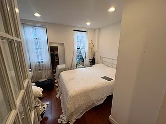 Rented by CNYC Apartments