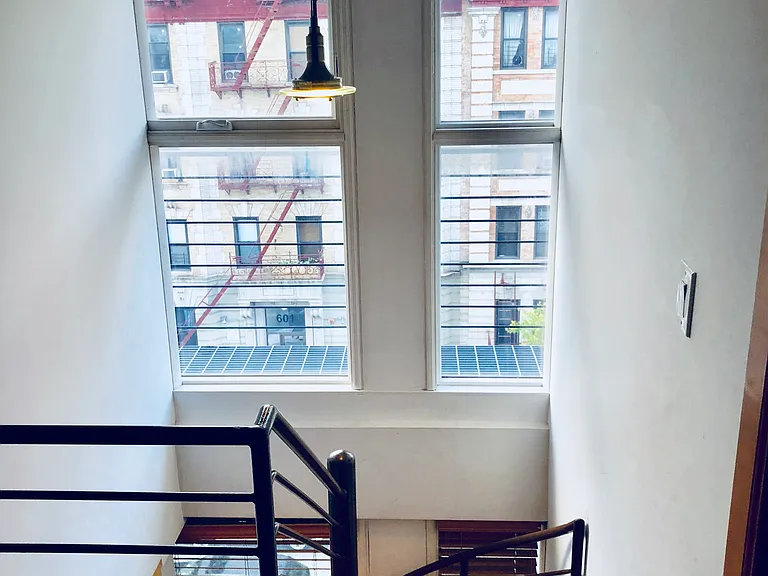 606 Metropolitan Ave #4 — Photo 11