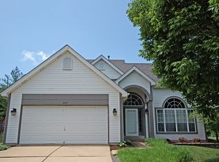 2507 Hickory Manor Dr, Ballwin, MO