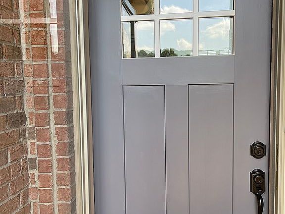 3rd image of 7208 Fernbank Ln