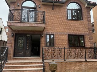 153-42 60th Ave #2, Flushing, NY 11355