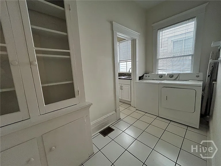 816 Drayton St #1B — Photo 5