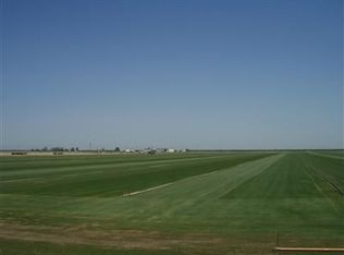 1297 Howard Rd, Livingston, CA 95334