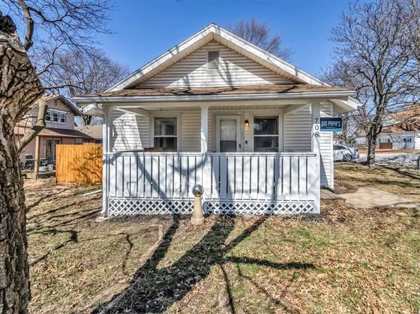 708 Cedar St, Belton, MO 64012