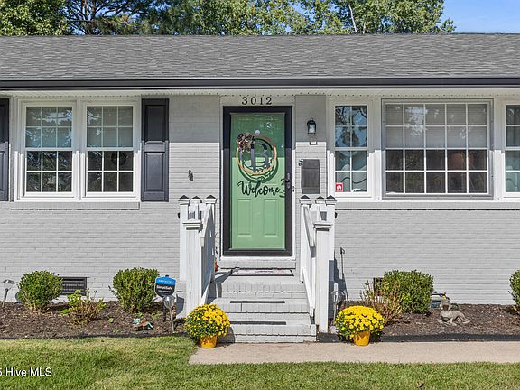 4th image of 3012 Northwoods Drive