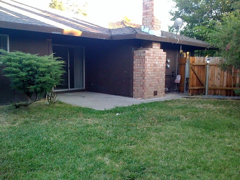 2nd image of 6063 Roloff Way