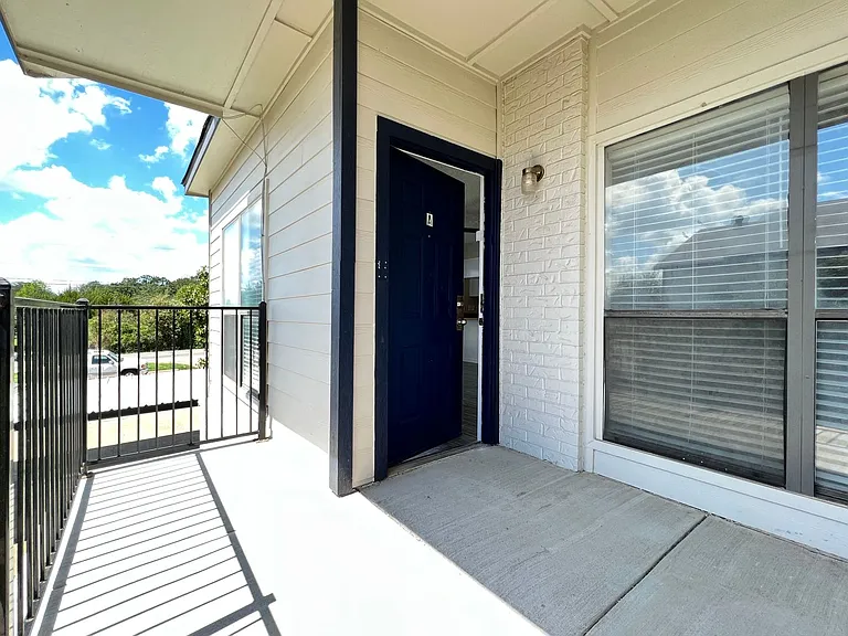 11128 Liberty School Rd — Photo 15